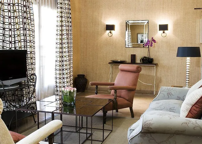 Hotel Bahia Del Duque 5*